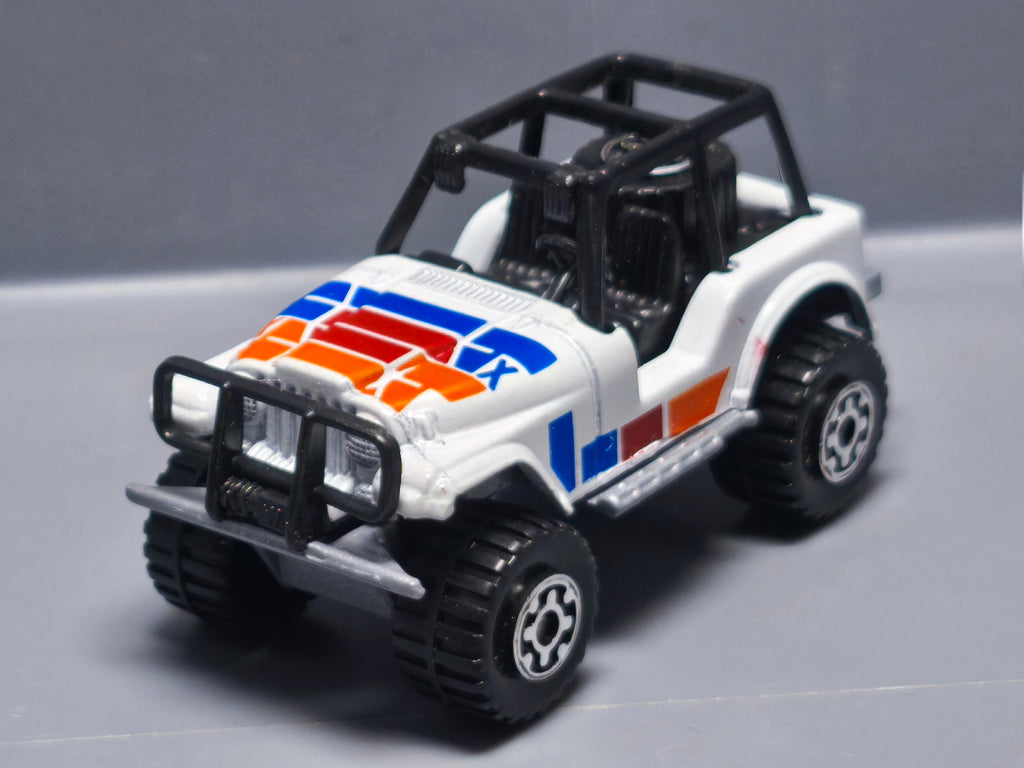 Matchbox 1987 mainline  Jeep 4X4 sans antenne   (A31)