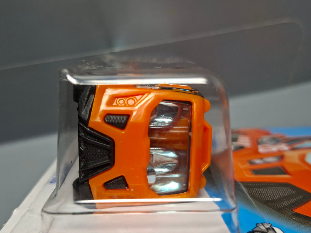 Hot Wheels Rennen rig 2022-127 (NP26)