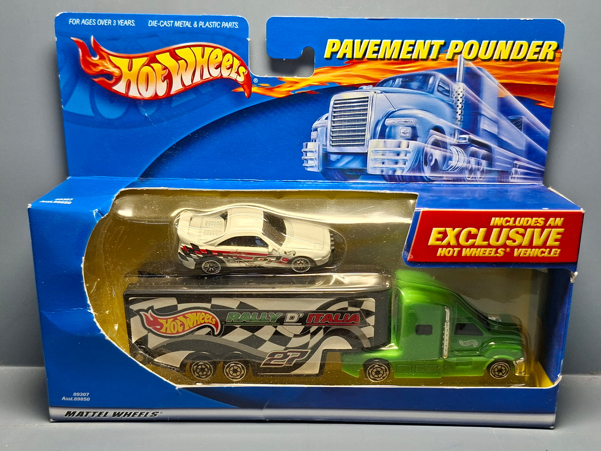 Hot Wheels 2001 pavement pounder Toyota mr2  (CT07)