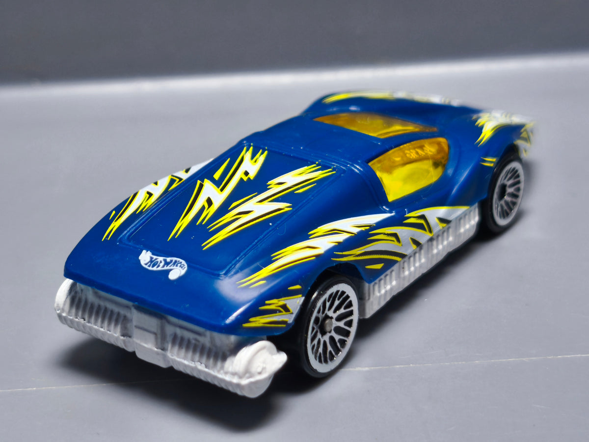 Hot Wheels 2002 kringle's Kruisers Silver bullet    (A29)