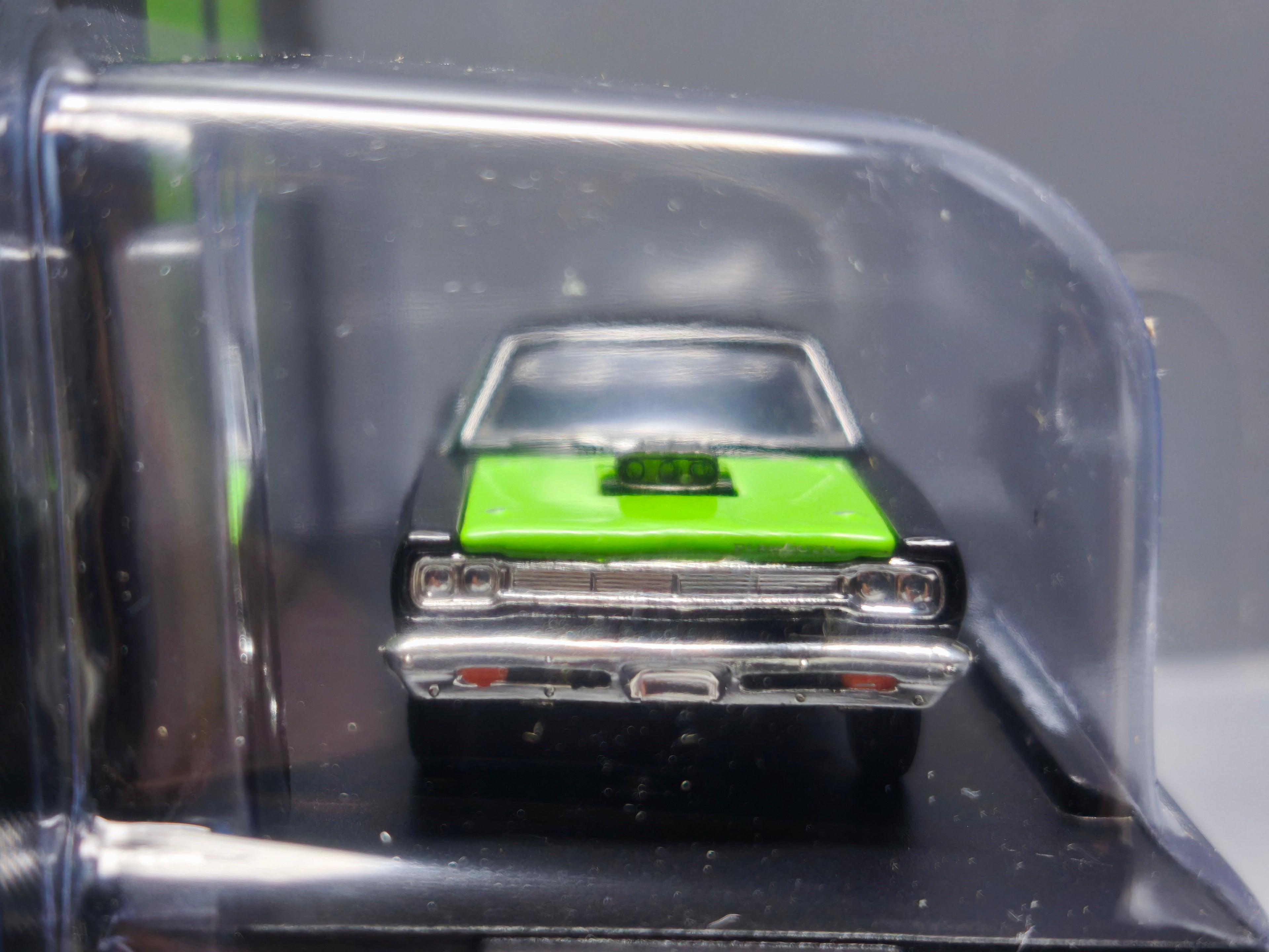 M2 Machines 2025 auto drivers R128 E-T mags 1969 Plymouth Road Runner 440 (NG05)
