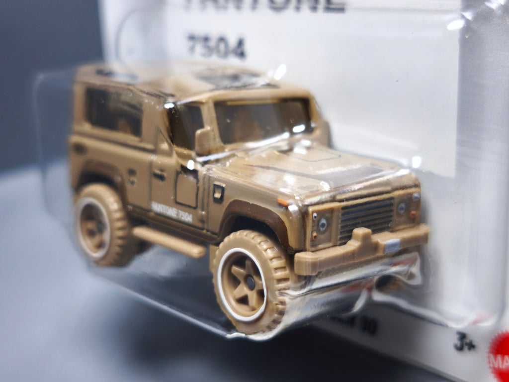 Hot Wheels 2026 Pantone Mix B Land Rover Defender 90 (NP52)