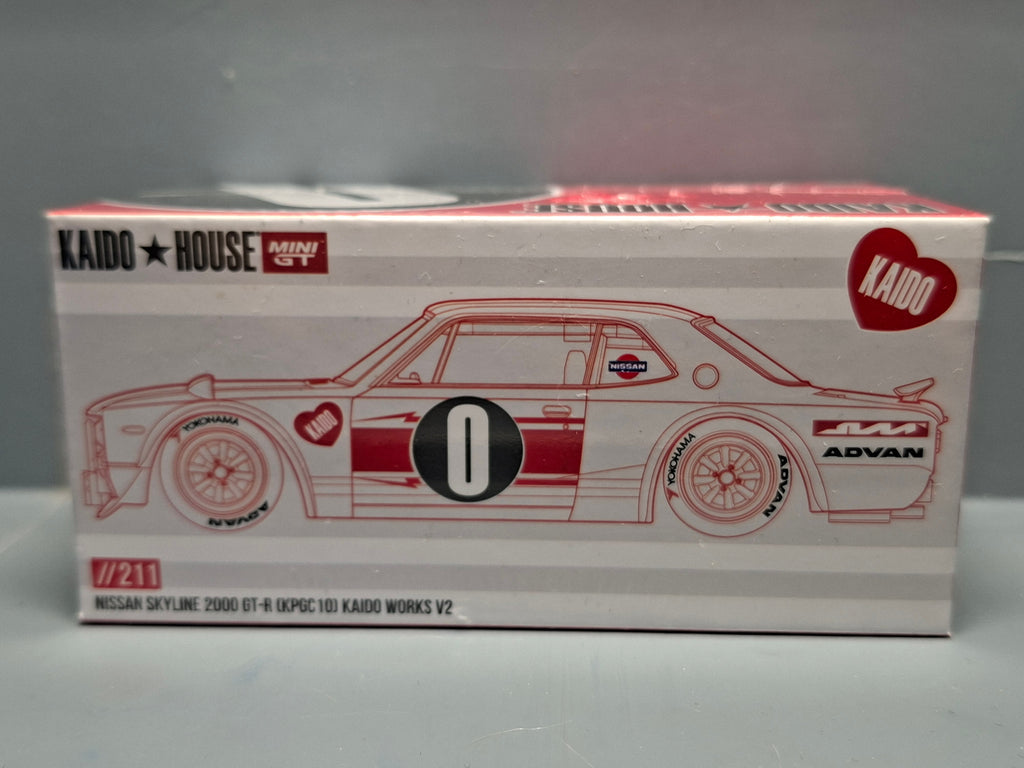 Mini GT Kaido House Nissan Skyline 2000 GT-R  n° 211 (NP40)