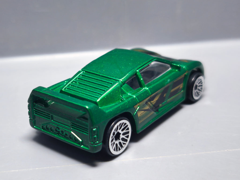 Hot Wheels Zender fact 4 1998-820  (A33)