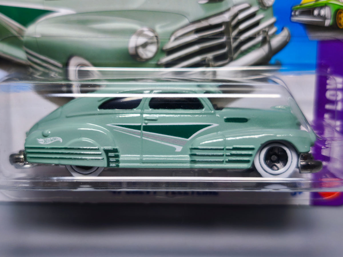 Hot Wheels '47 Chevy Fleetline 2026-045 (NP36)