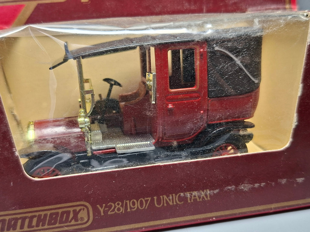 Matchbox Models of yesteryear 1907 Unic Taxi   (NP24)