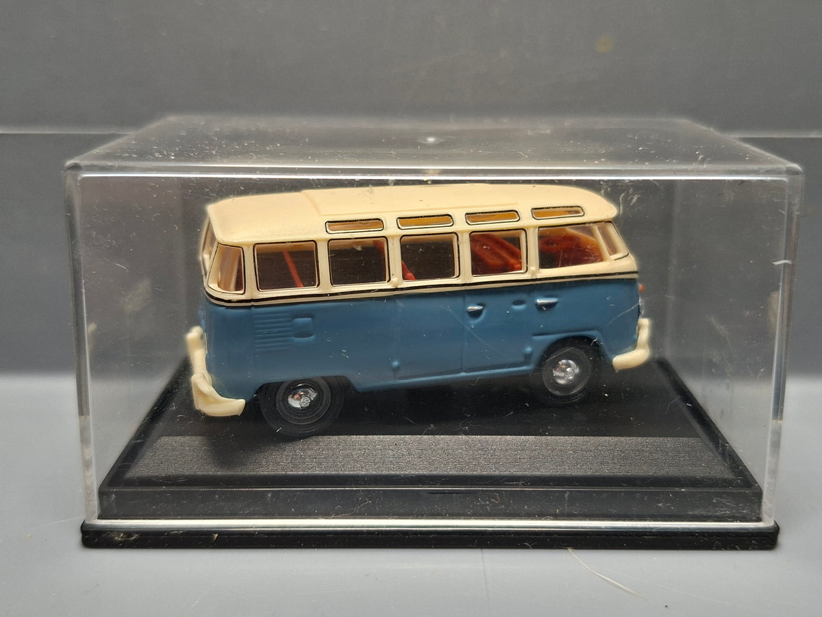 Schuco 1/72 Volkswagen bully samba  (NP31)