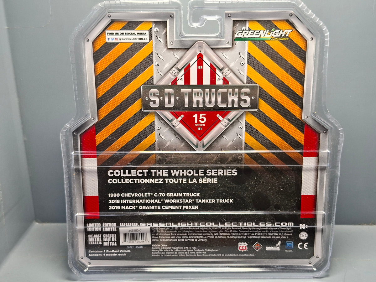 Greenlight Super Duty Trucks Series 15  2019 Mack Granite Cement Mixer  (CT01)