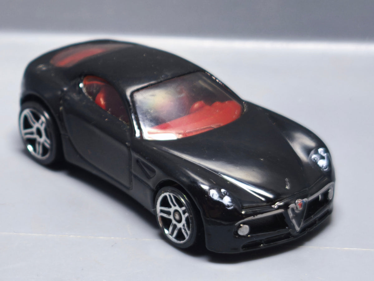 Hot Wheels Alfa romeo 8c 2014-029  (A31)