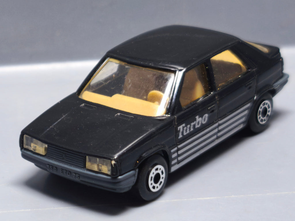 Matchbox 1987 mainline  Renault 11    (A31)