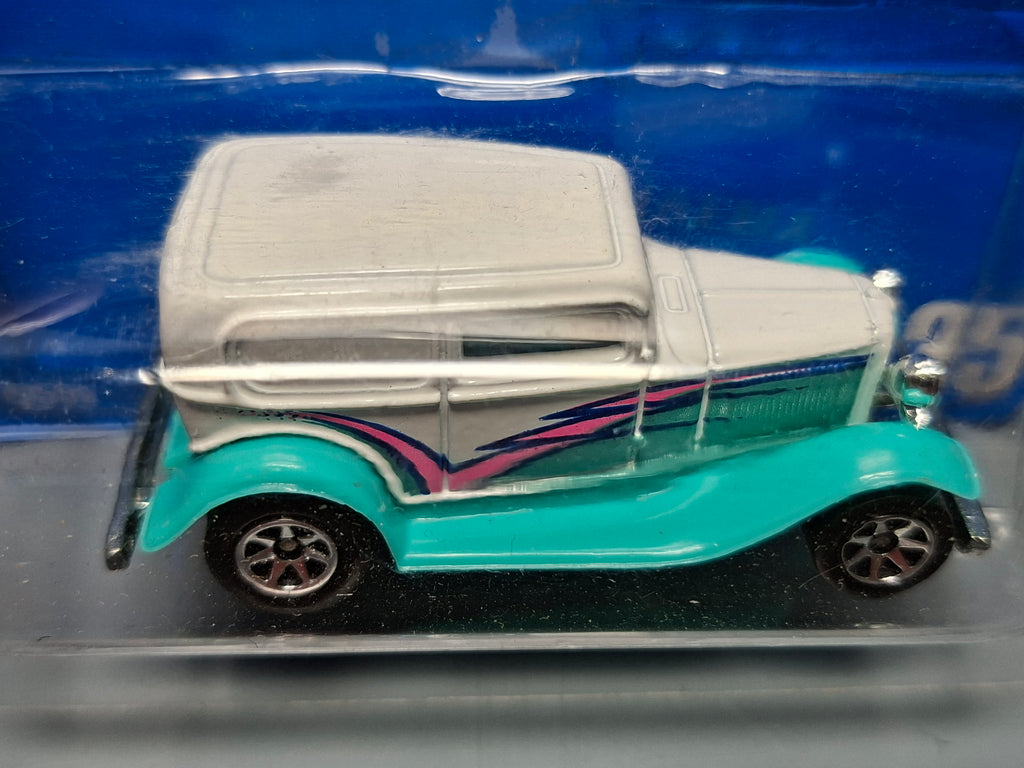 Hot Wheels 32 Ford delivery  version 7sp 1995-135    (NP19)
