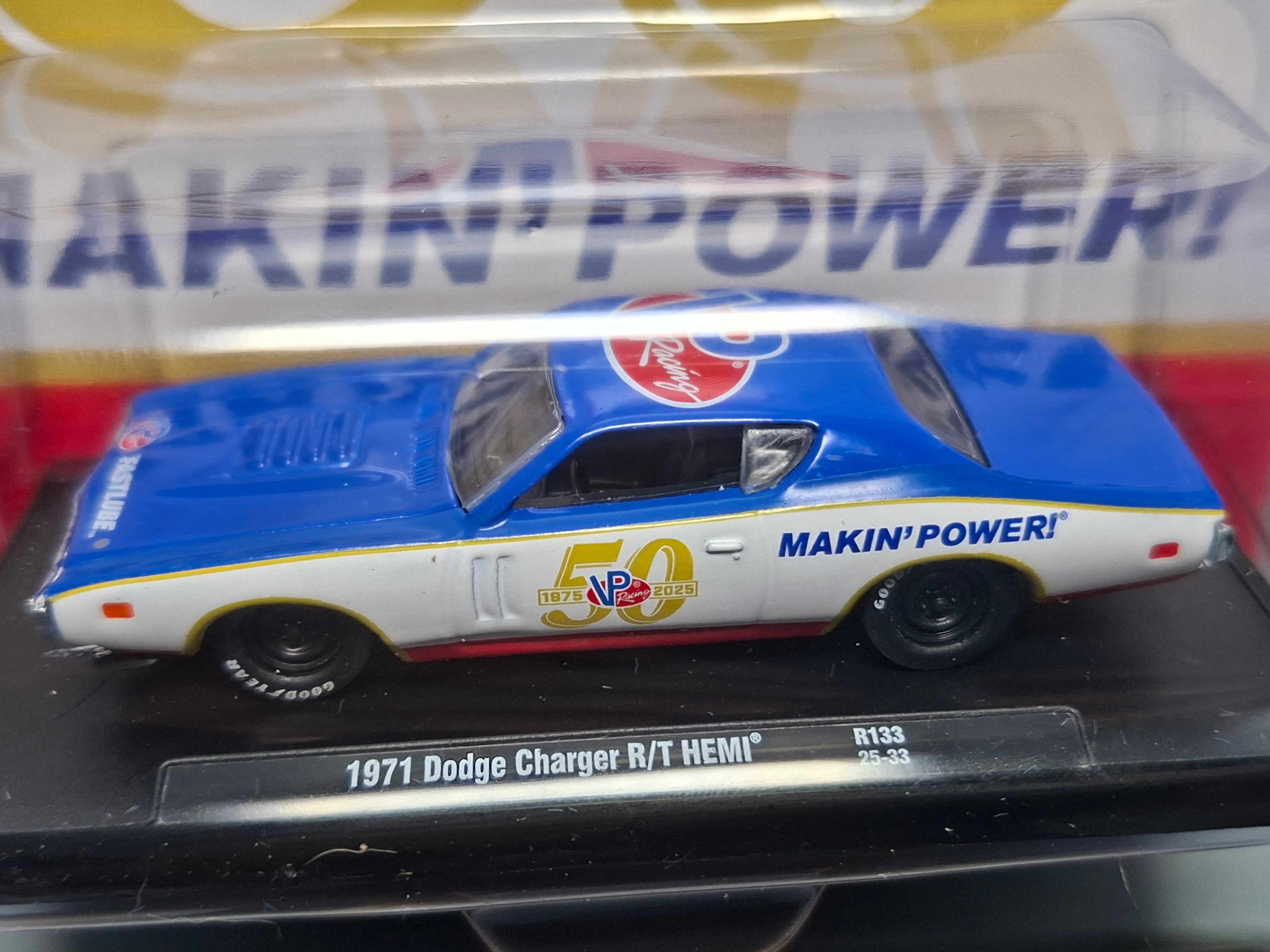 M2 Machines 2025 auto drivers R133 1971 Dodge Charger R/T Hemi (NG10)