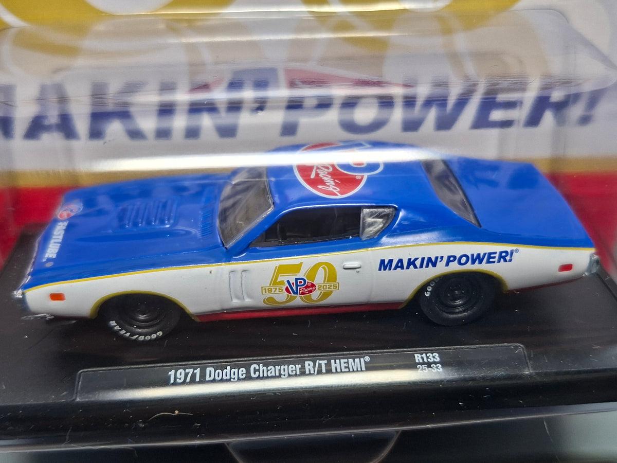 M2 Machines 2025 auto drivers R133 1971 Dodge Charger R/T Hemi (NG10)