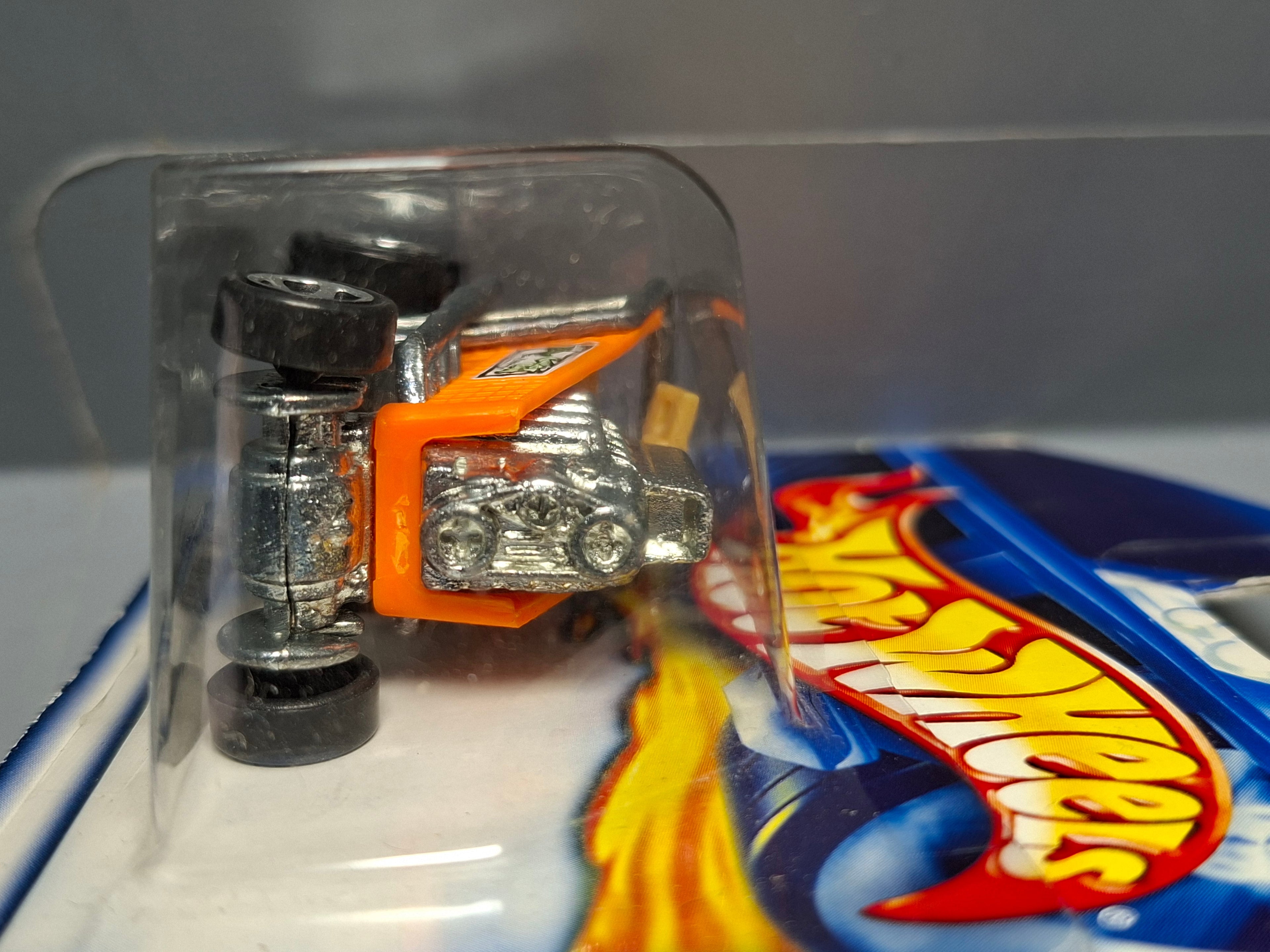 Hot Wheels Express Lane 2001-111 (NP17)