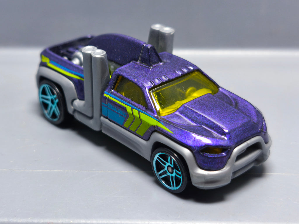 Hot Wheels Diesel duty 2015-117 (A07)
