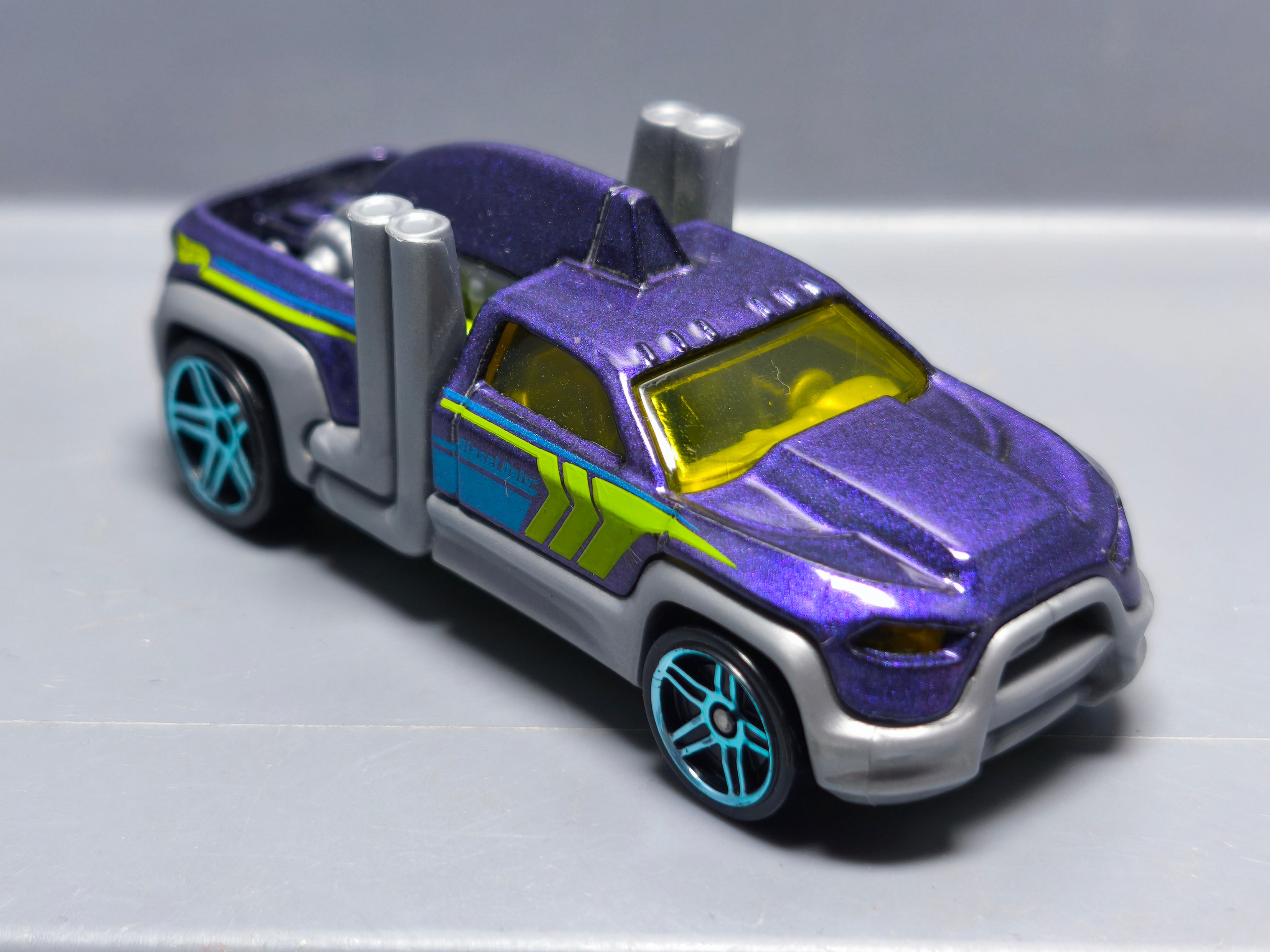 Hot Wheels Diesel duty 2015-117 (A07)