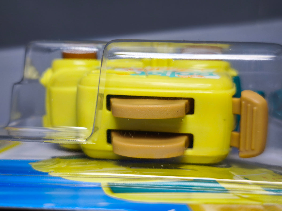 Hot Wheels Roller Toaster 2026-039 (NP36)