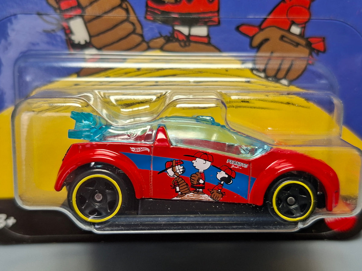 Hot Wheels Silver series Peanuts (Snoopy) Super Gnat (NP24)
