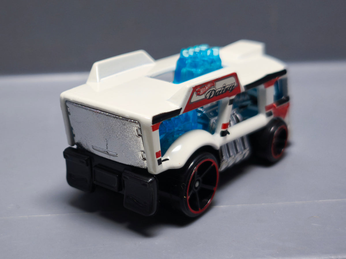 Hot Wheels Chill mill 2015-004 (A16)