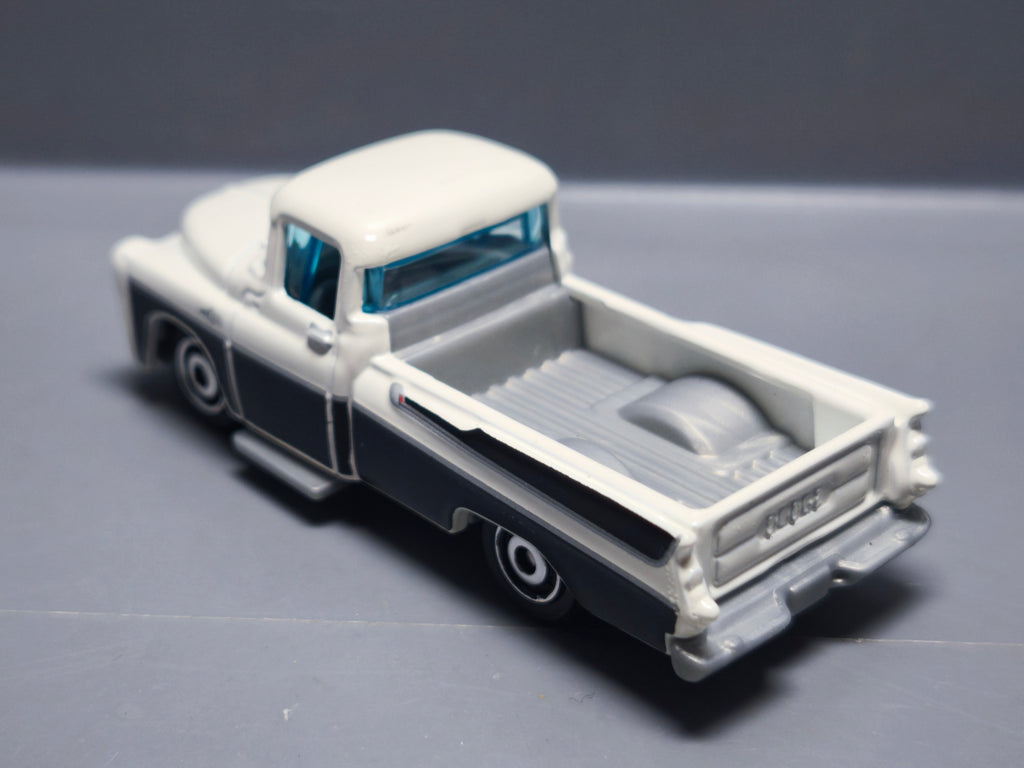 Matchbox  Dodge sweptside pickup  (A33)