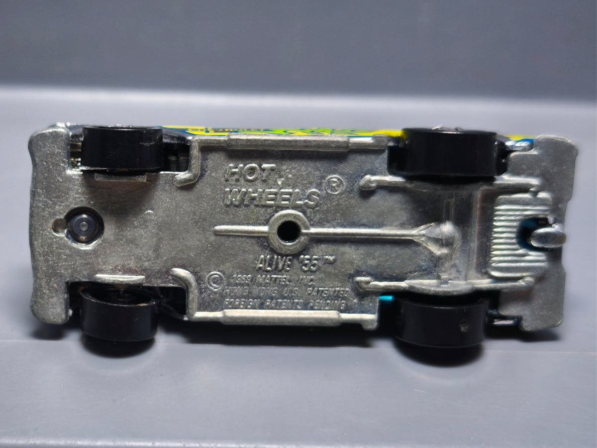 Hot Wheels 1980 made in Hong Kong  55 alive (A16)