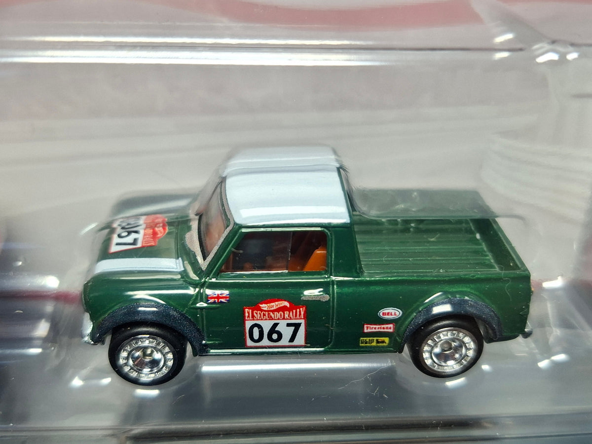 Hot Wheels  MORRIS MINI / ’67 AUSTIN MINI PICKUP (CT11)