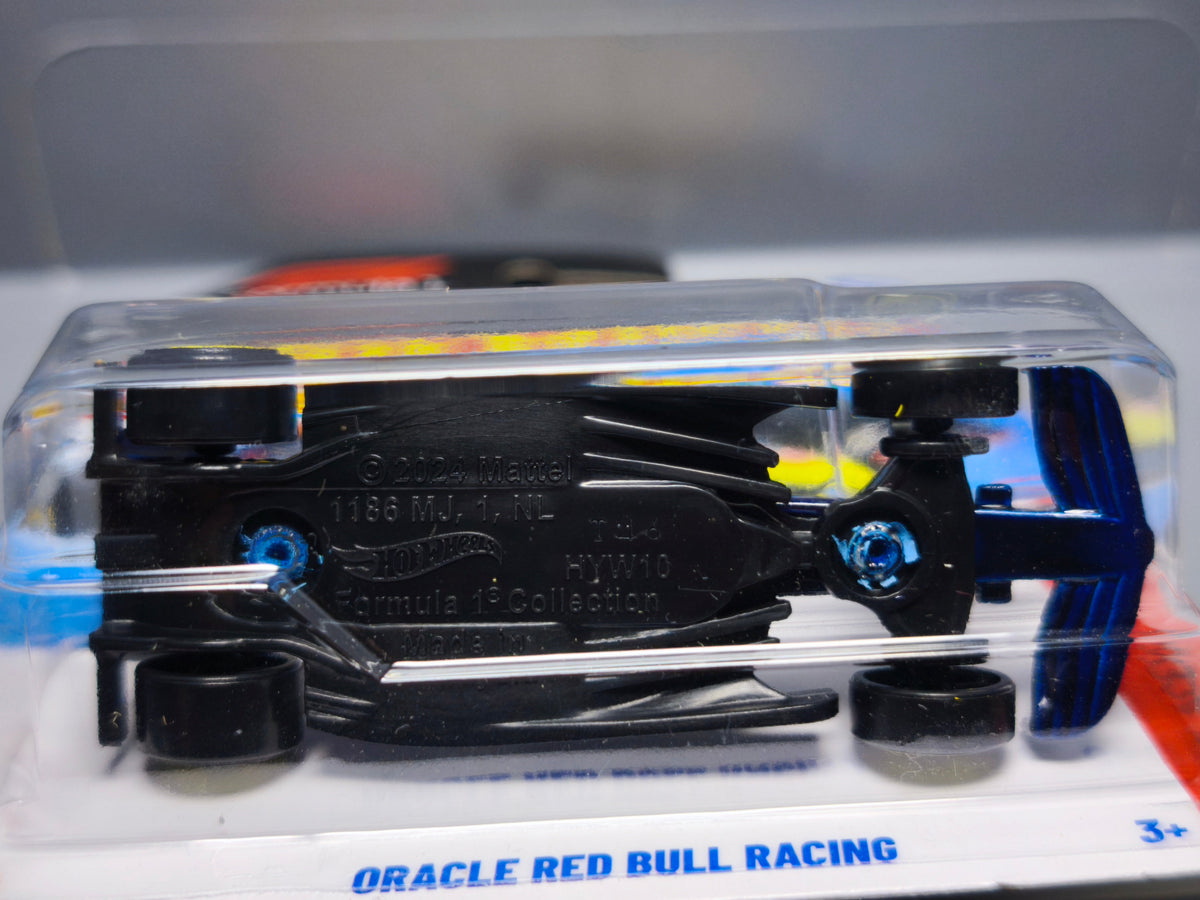 Hot Wheels Oracle Red Bull racing formula 1 2025-059 (NP09)