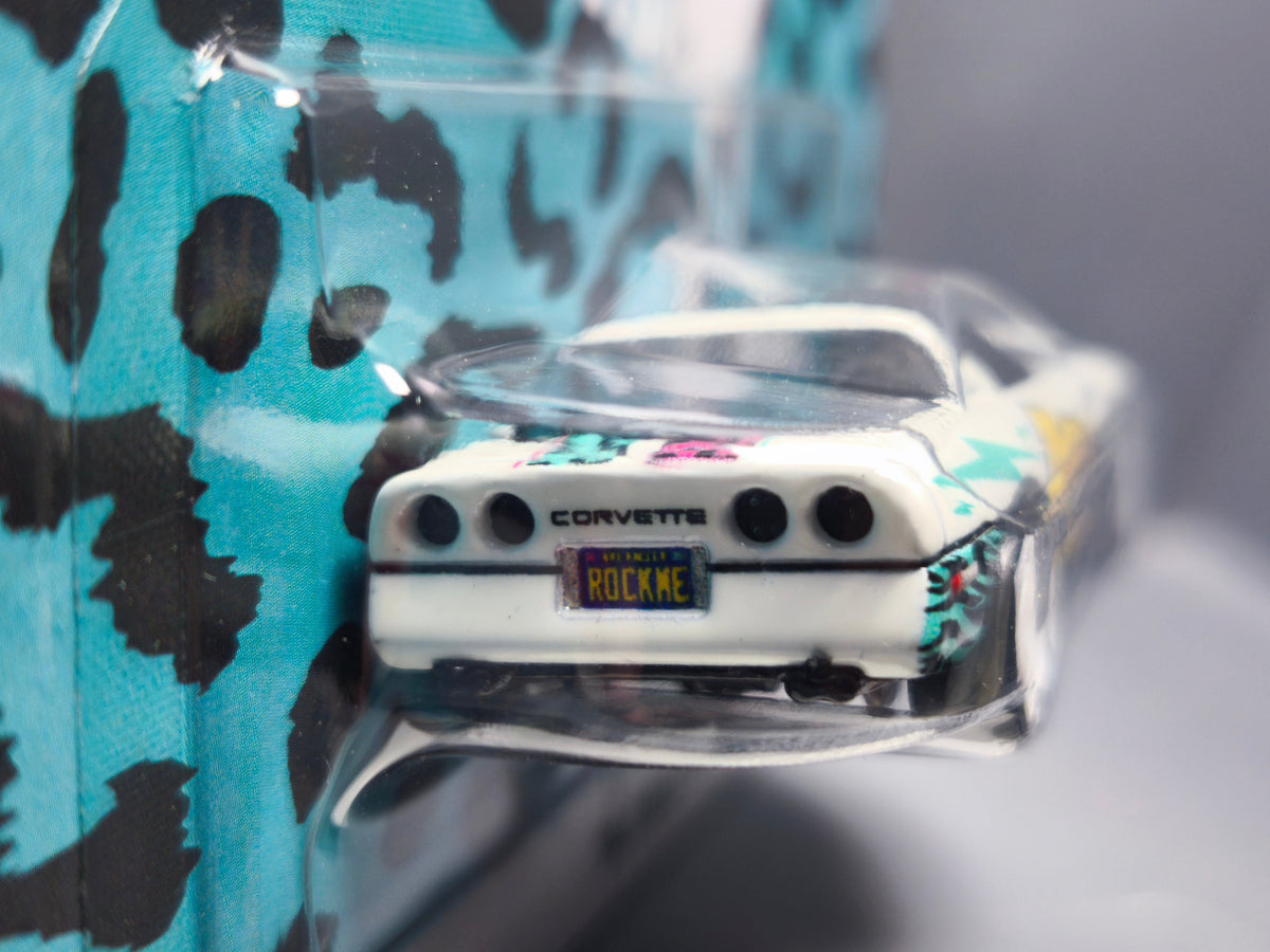 Hot Wheels MTV '84 Corvette  (NG38)