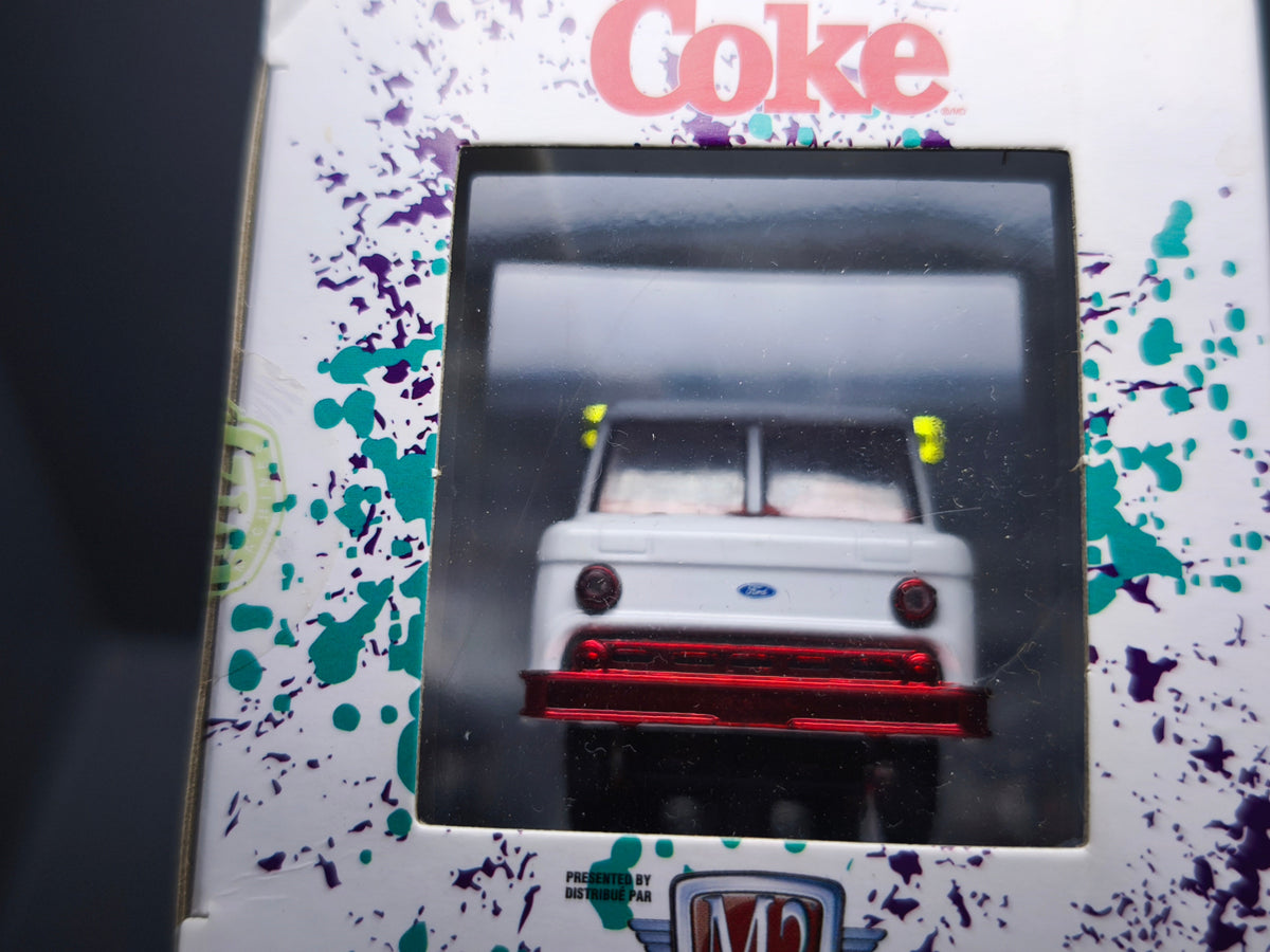 M2 Machines Chase Coca Cola 1990 Ford C-8000 & 1990 Ford Mustang GT (CT10)