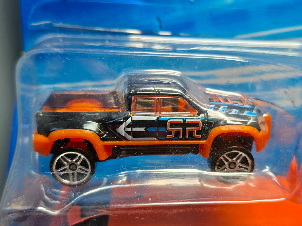 Hot Wheels 2004 truckin transporters Mega duty (CT07)