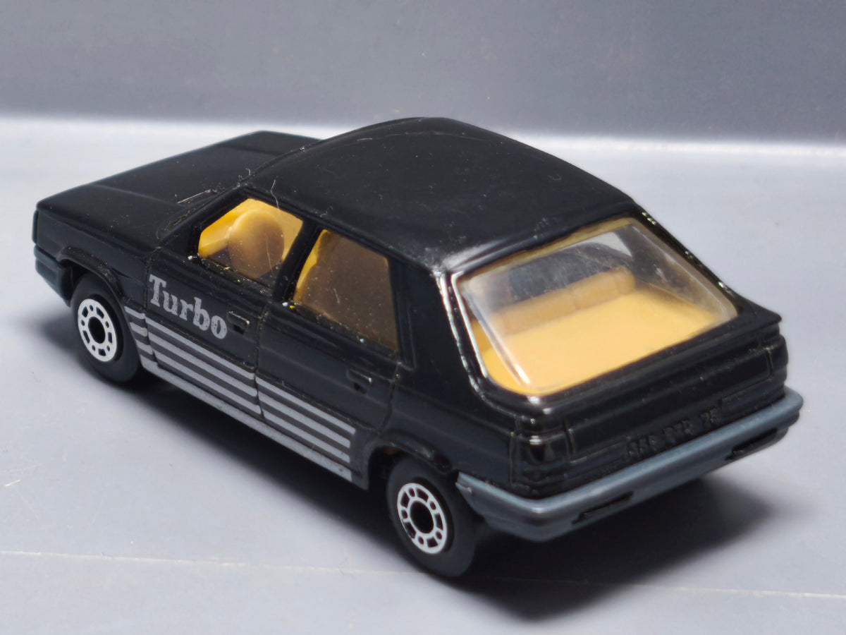 Matchbox 1987 mainline  Renault 11    (A31)