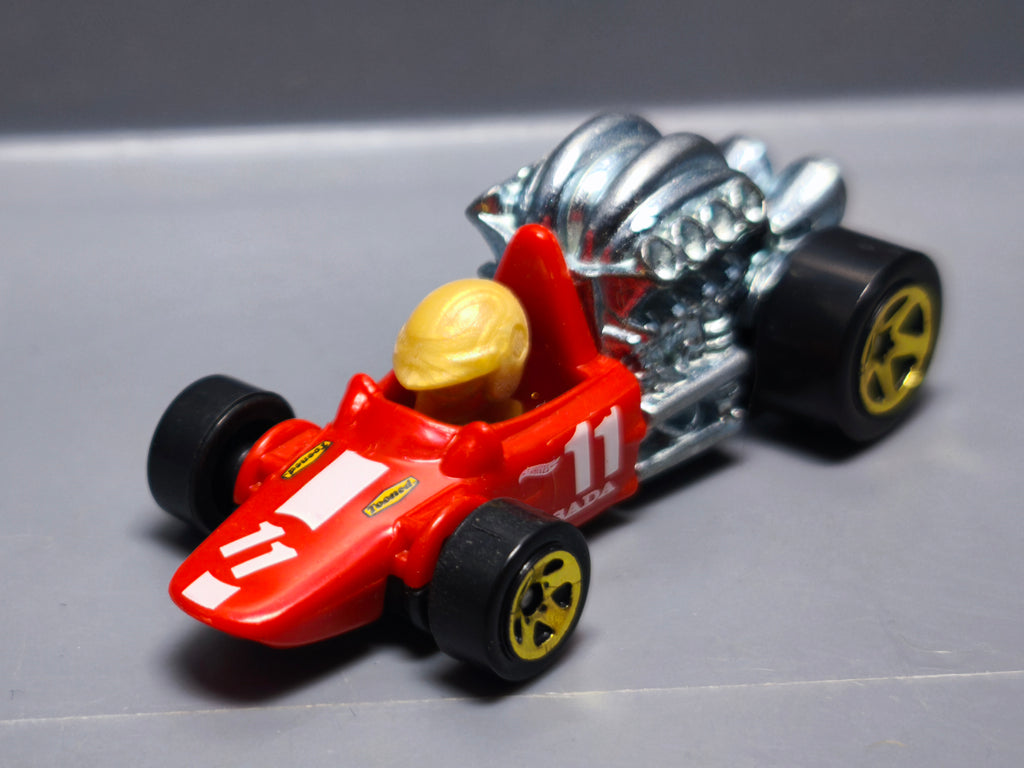Hot Wheels Head starter 2017-145  (A16)