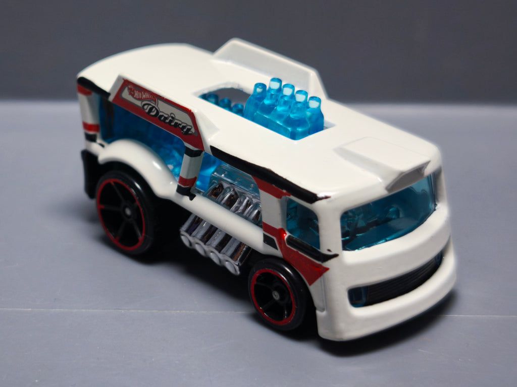 Hot Wheels Chill mill 2015-004 (A16)