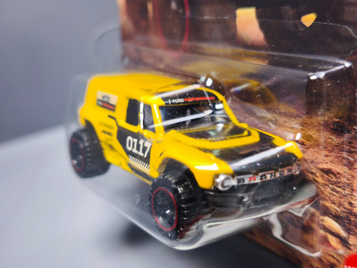 Hot Wheels Performance Truck Ford Bronco R (NP08)