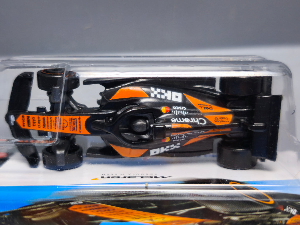 Hot Wheels McLaren Formula 1 2026-020 (NP36)
