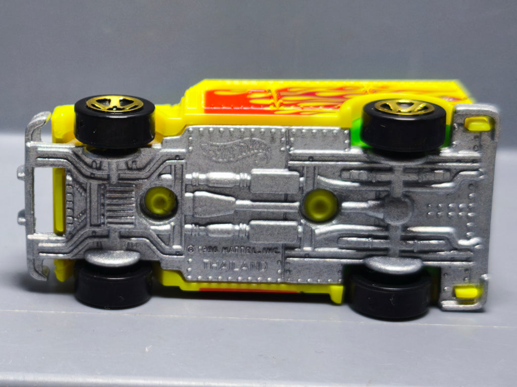 Hot Wheels 2004 multipack  Armored truck     (A22)