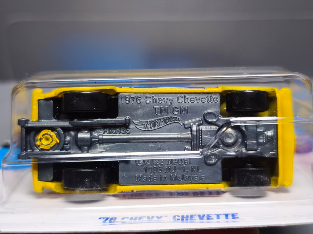 Hot Wheels '76 Chevy Chevette 2025-102 (NP09)