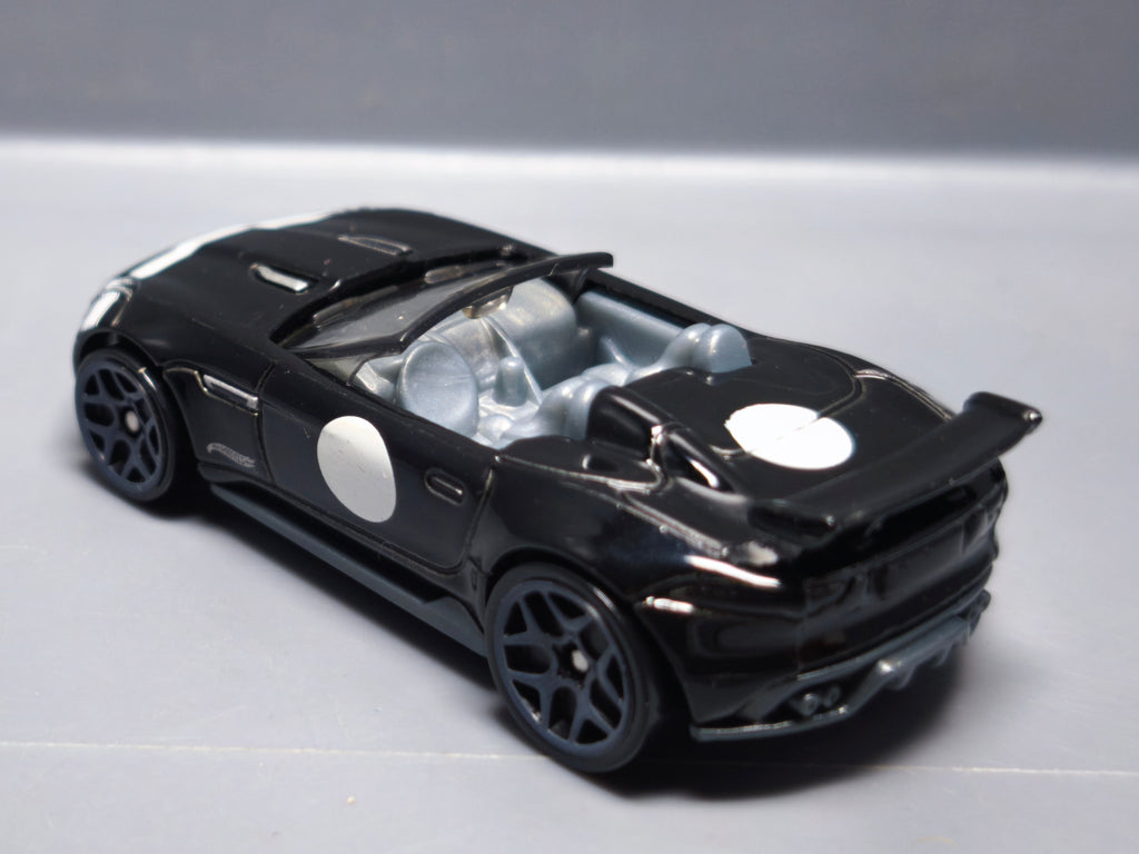 Hot Wheels 15 Jaguar f-type project 7 2017- 141  (A16)