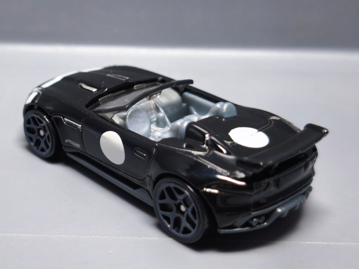 Hot Wheels 15 Jaguar f-type project 7 2017- 141  (A16)