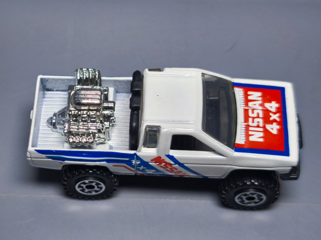 Hot Wheels Nissan hardbody version CTS 1990-021 (A16)