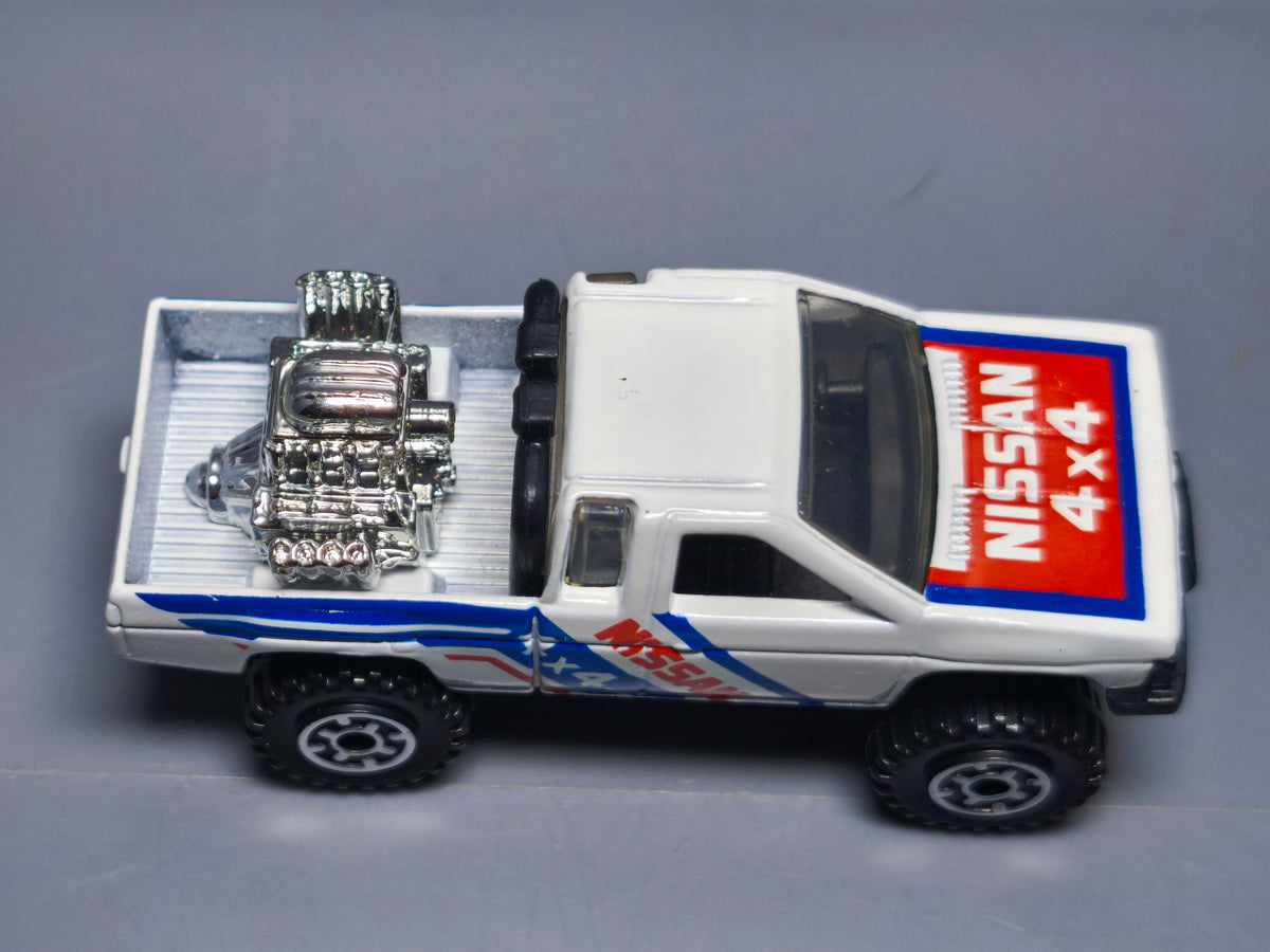Hot Wheels Nissan hardbody version CTS 1990-021 (A16)
