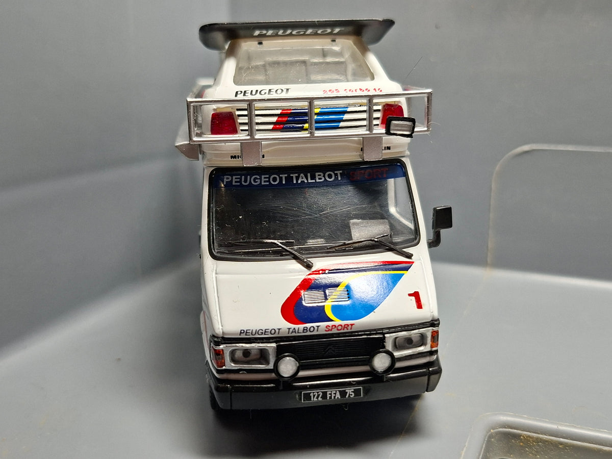 Model mag 1/43 Citroën C35 team Peugeot talbot sport    (NP31)