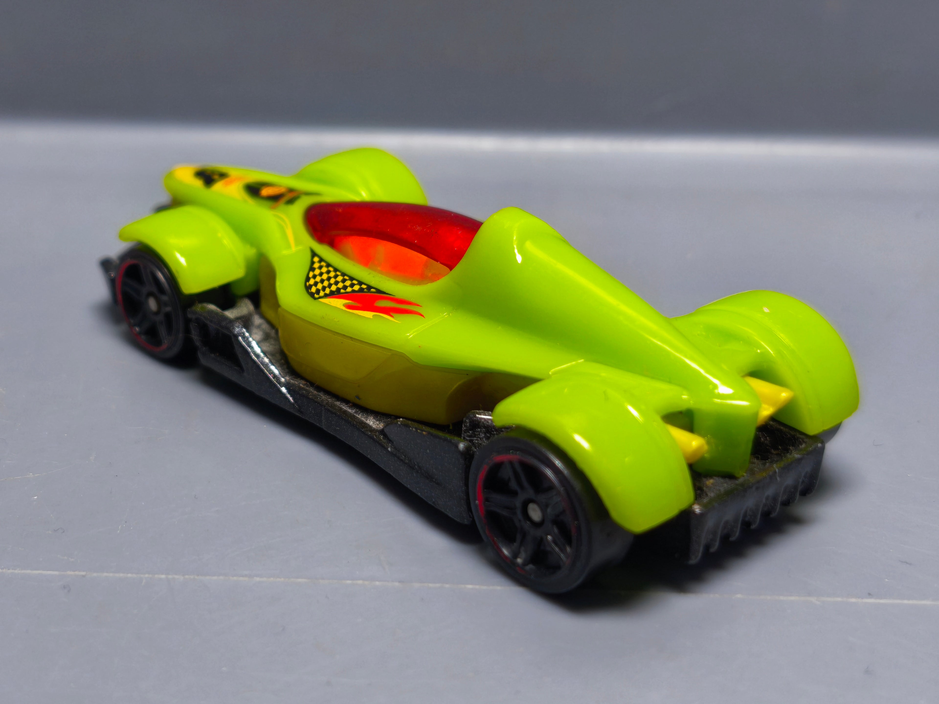 Hot Wheels 2012 mainline 237 Formula street (A07)