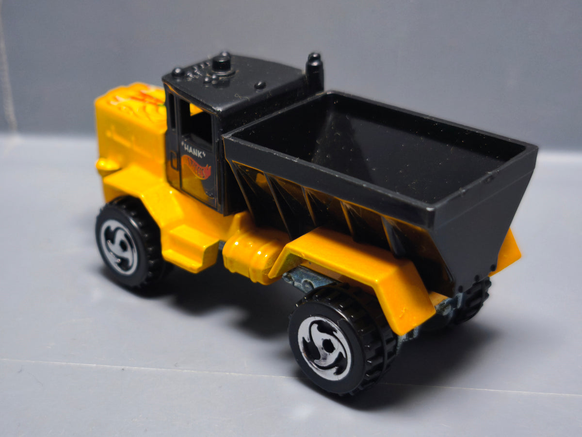 Hot Wheels Oshkosh snowplow  version base metal 2000-233  (A38)