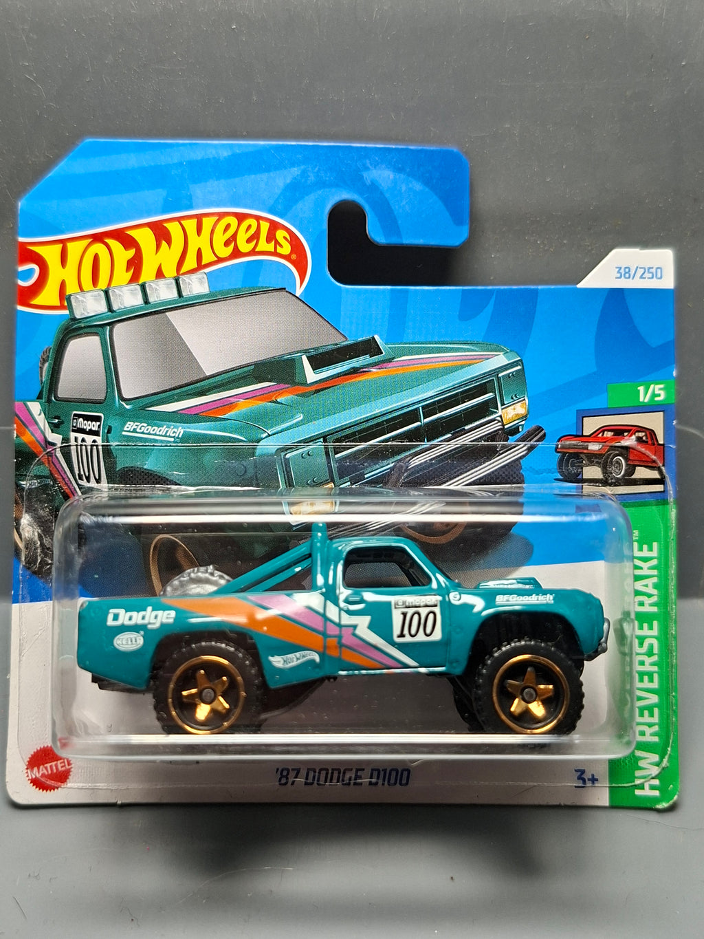 Hot Wheels 87 dodge D100 2024-038 (NP26)