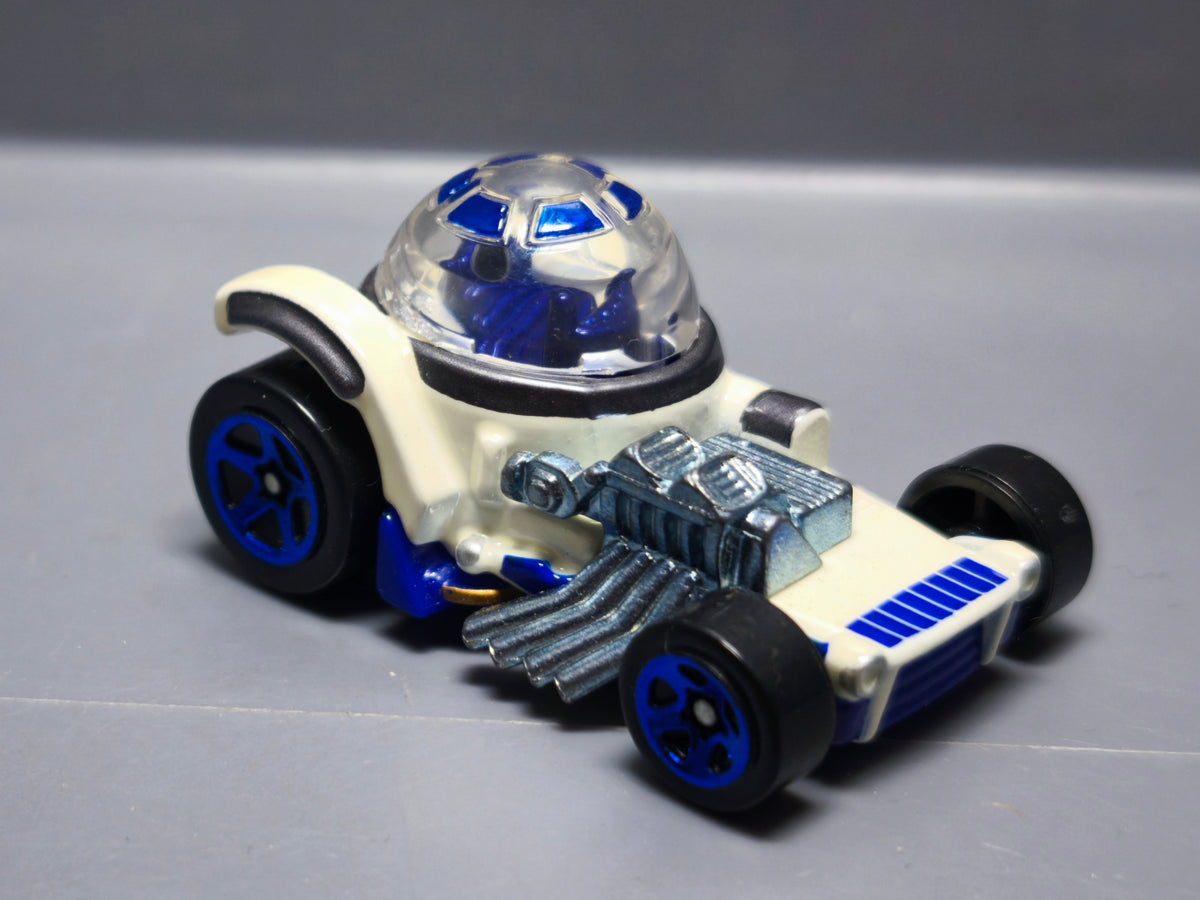 Hot Wheels Star Wars  R2-D2   (A16)