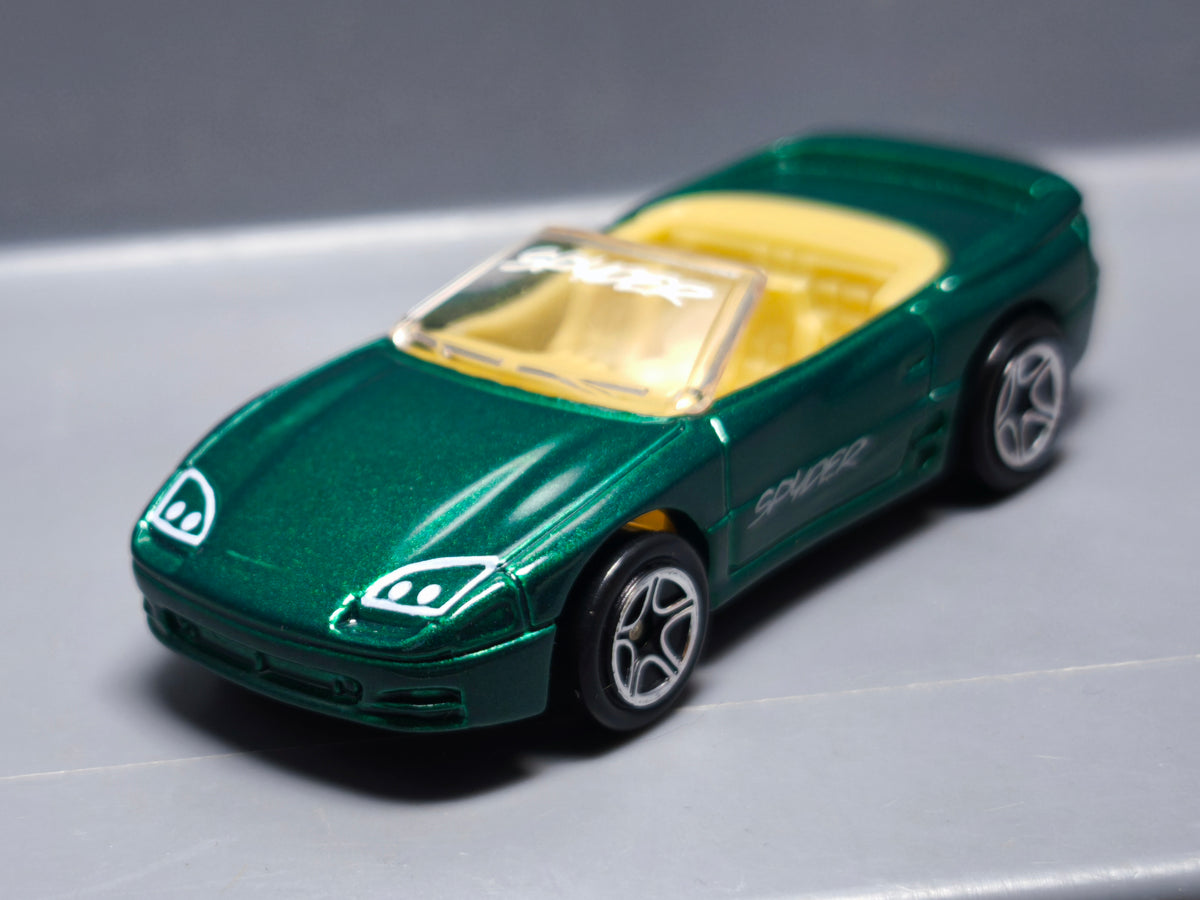 Matchbox 1998 mainline  Mitsubishi spyder      (A30)