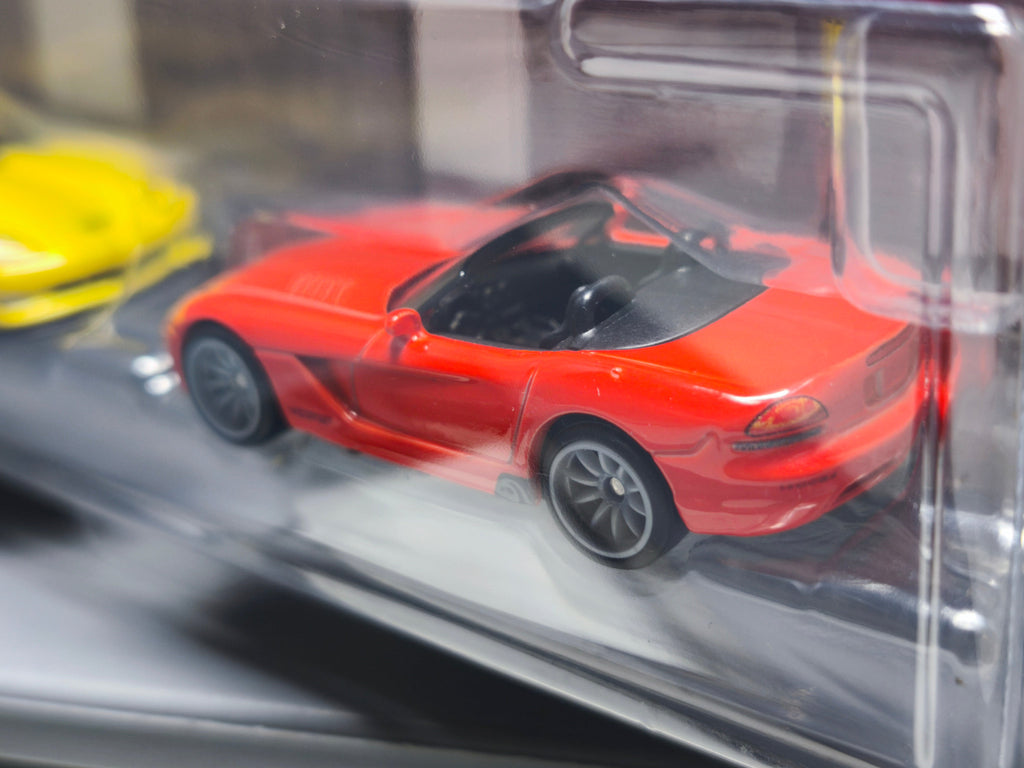 Hot Wheels Premium 2-pack 2012 Corvette Z06 2003 Dodge Viper SRT-10 (CT12)