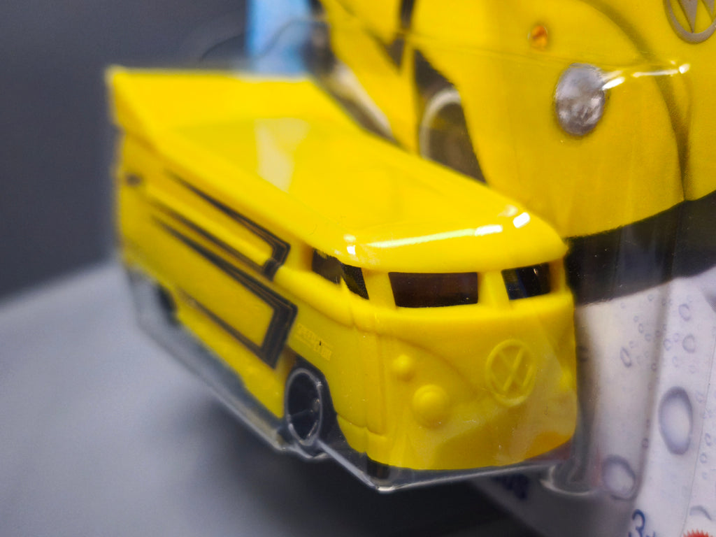 Hot Wheels color shifters Volkswagen Drag Bus (NG08)