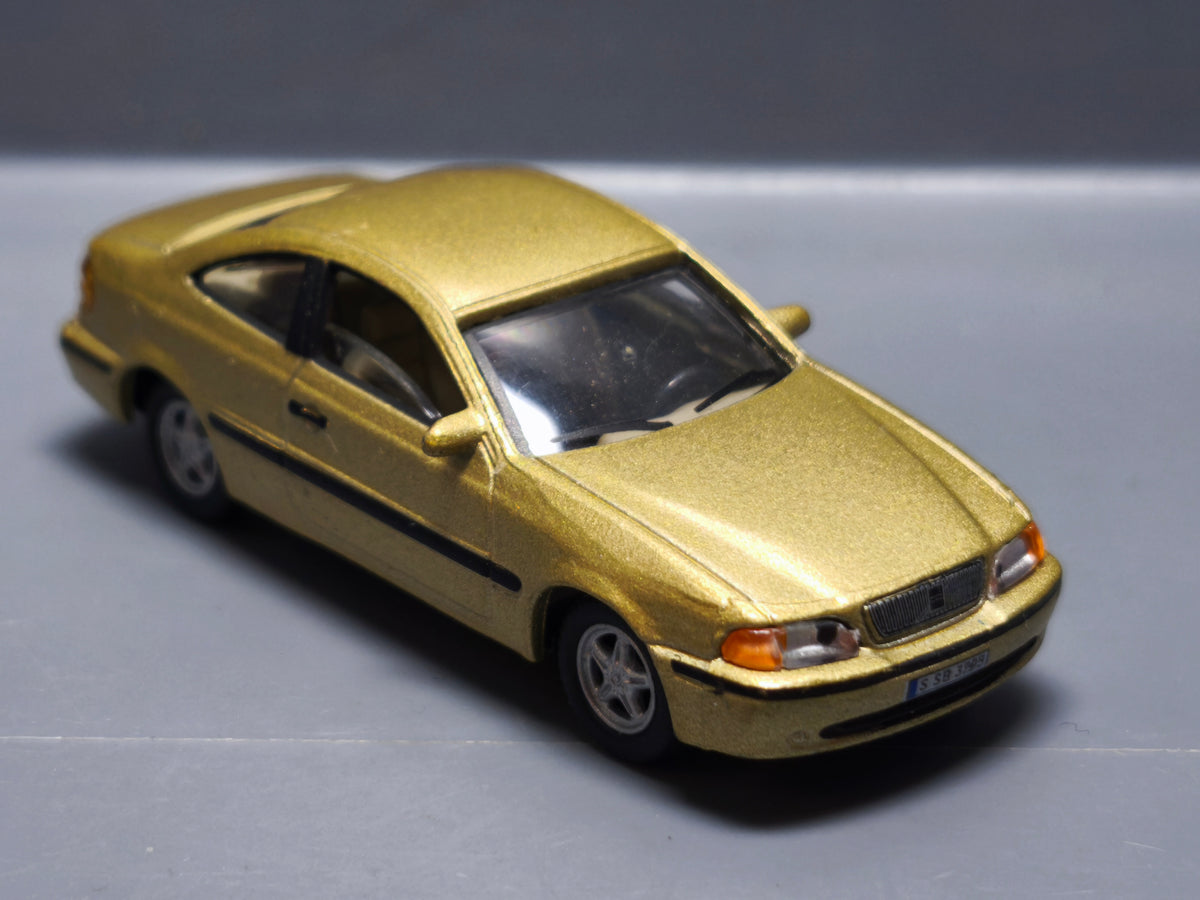 Hongwell 1/72 Volvo C70 (A19)